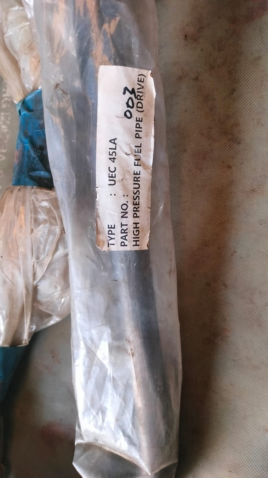 UEC45LA high pressure fuel pipe