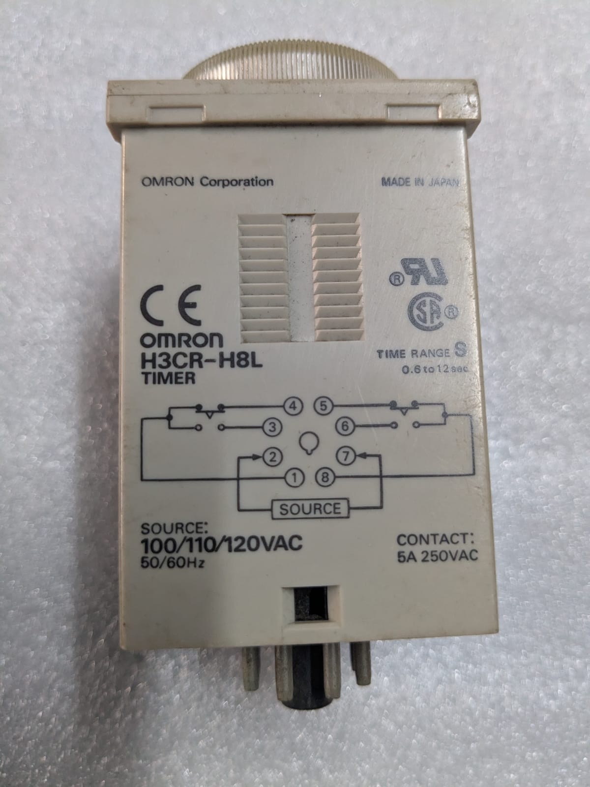 Omron H3CR-H8L Timer