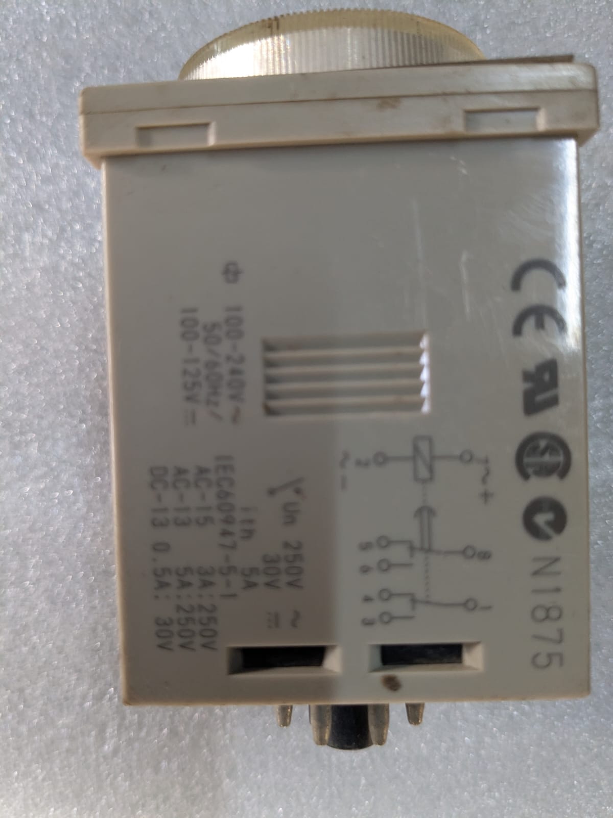 Omron H3CR-A8R Timer Relay