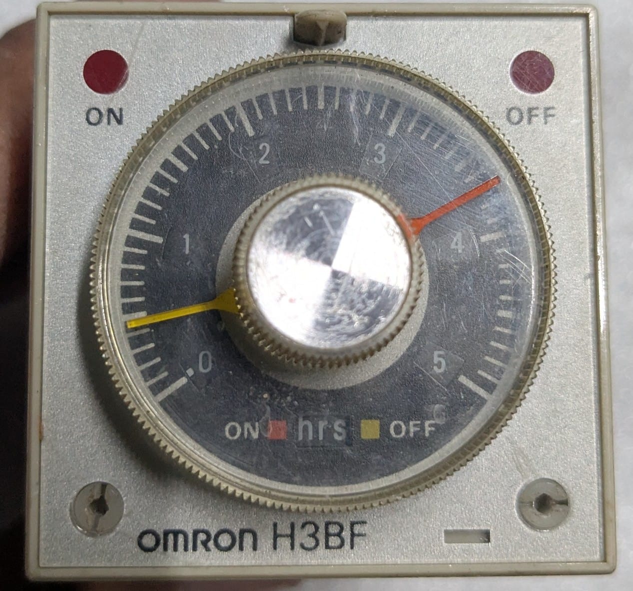 Omron H3BF-8 Timer