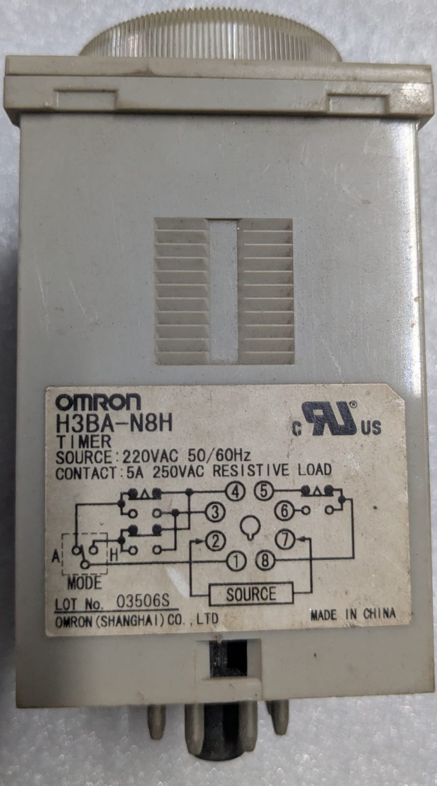 Omron H3BA-N8H Timer Relay