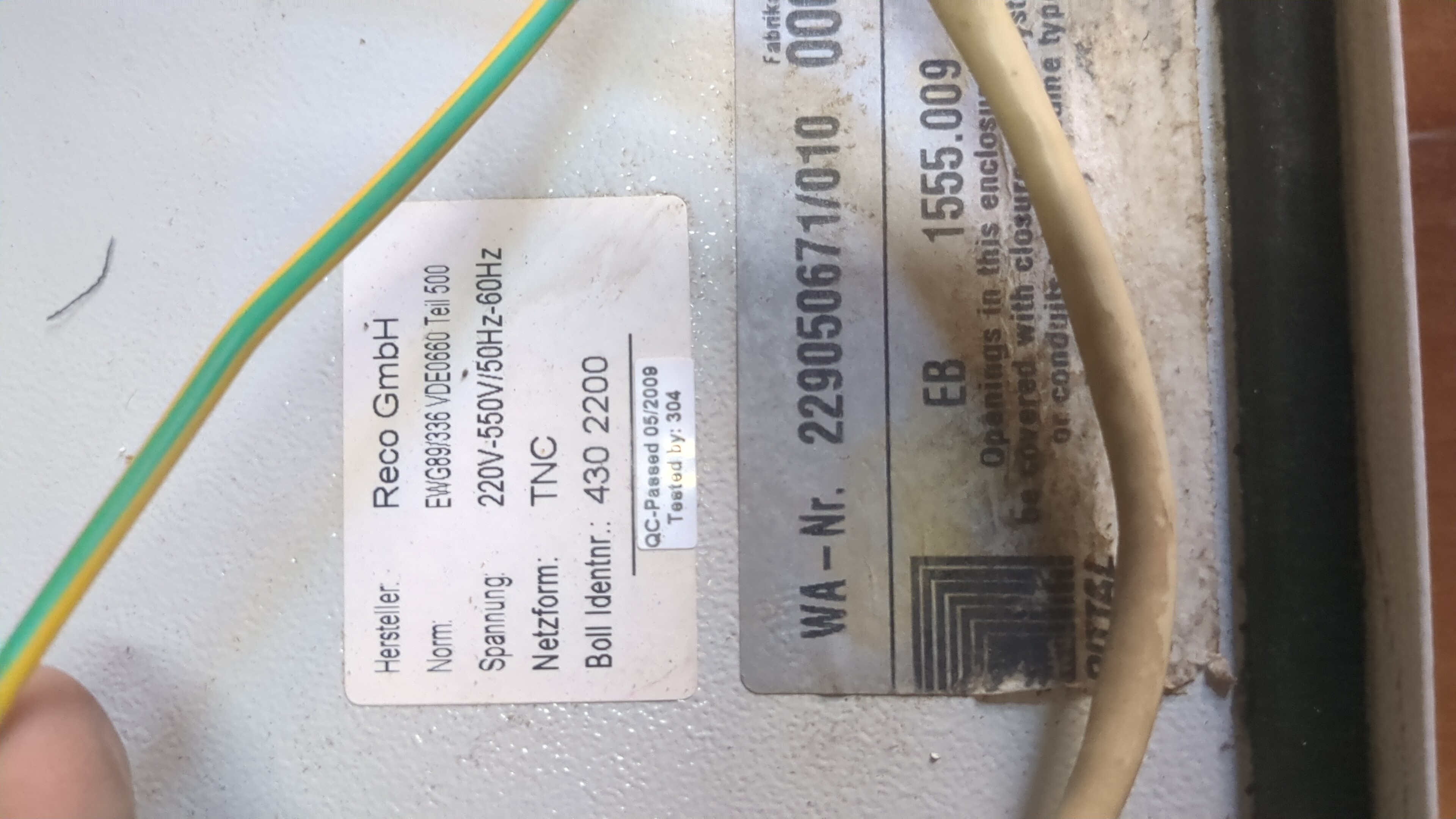 Bollfilter protection panel