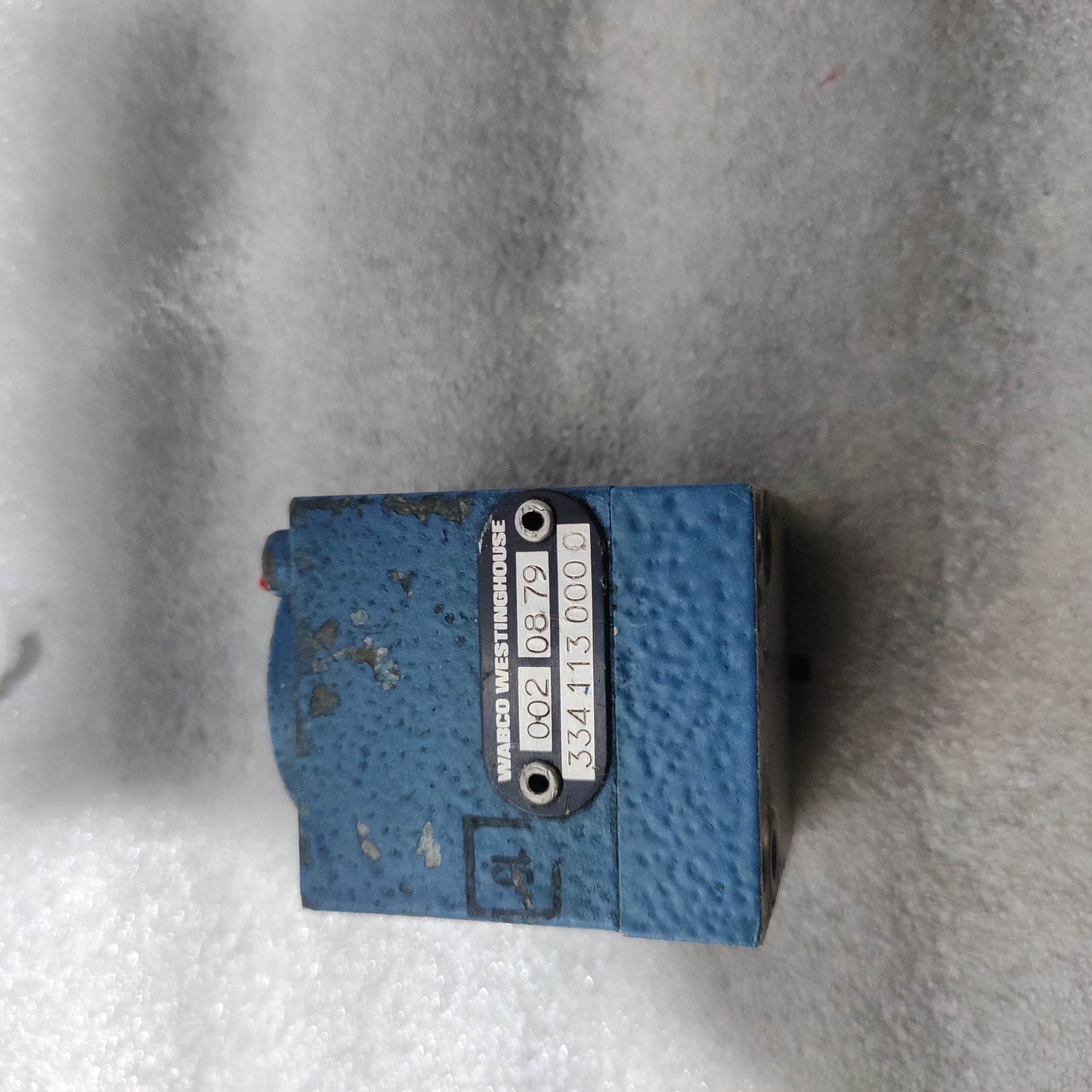 Wabco 002 0879 Valve