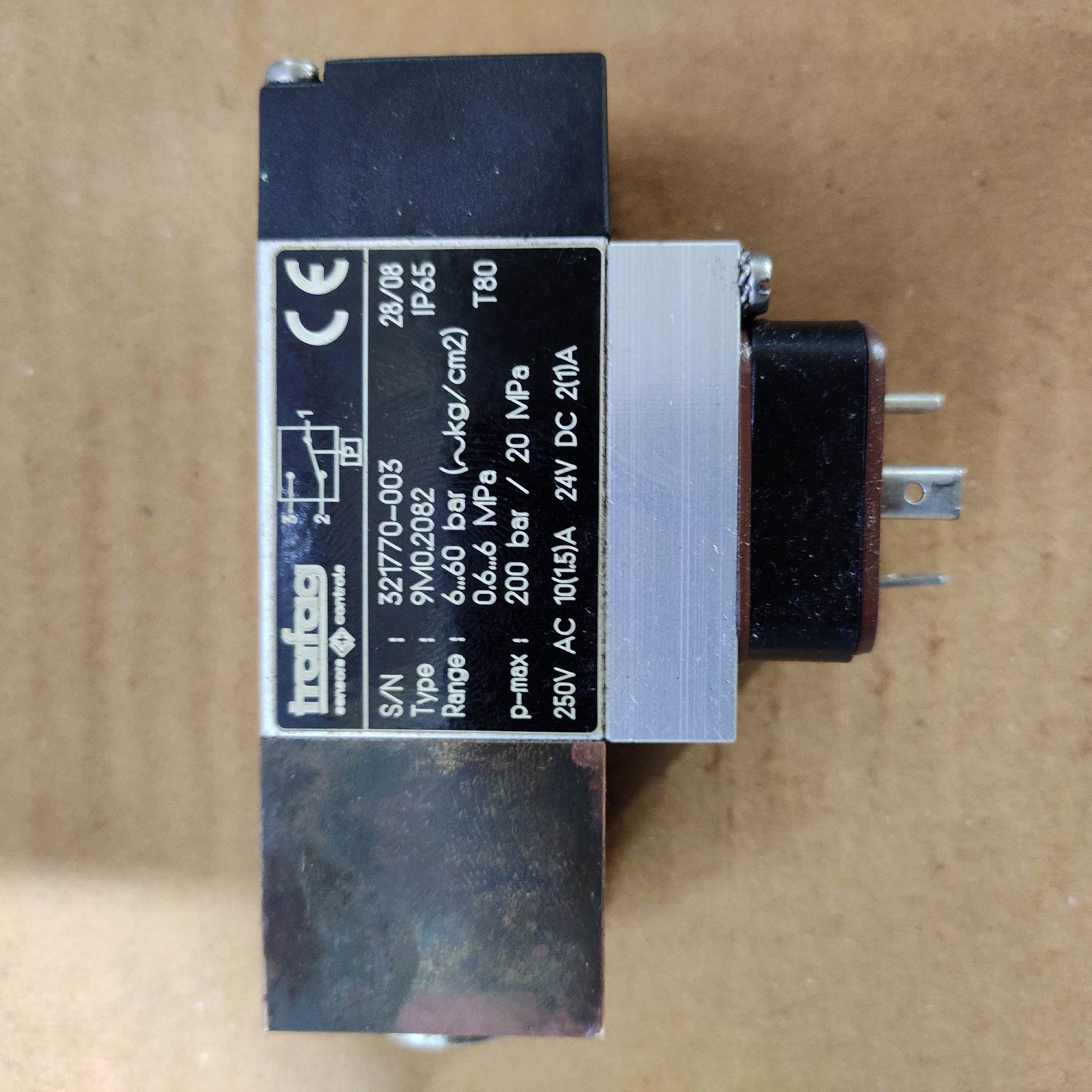 9M0.2082 Pressure Switch